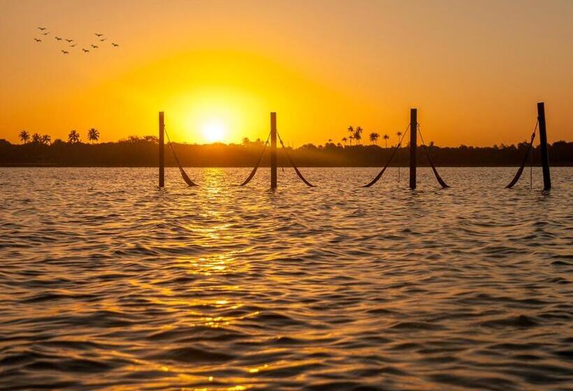 پانسیون Pousada Flambaião