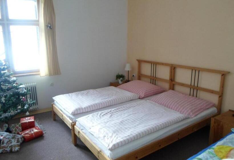 پانسیون Vila Martin