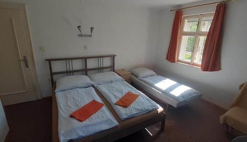 پانسیون Vila Martin