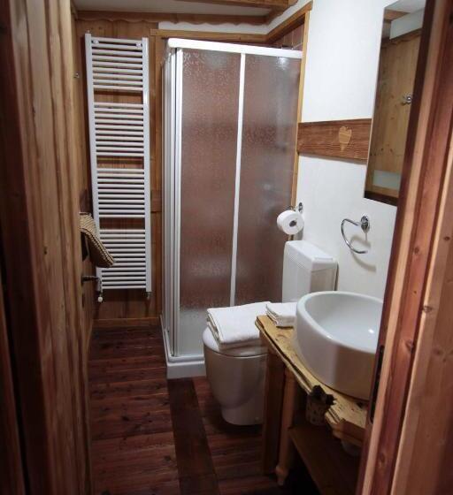 مبيت وإفطار Chambres D'hotes Les Fleurs