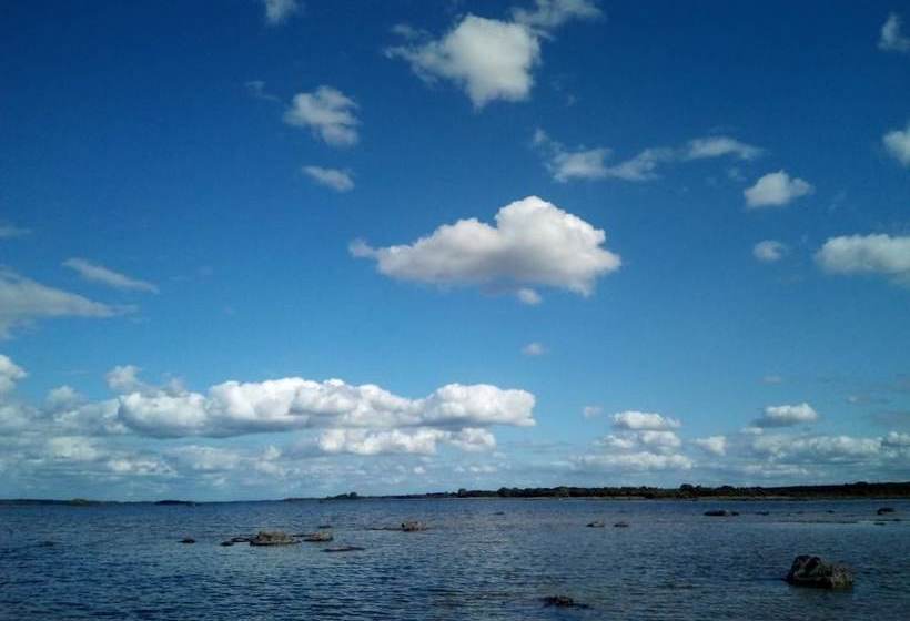 Birchall Bay B&b