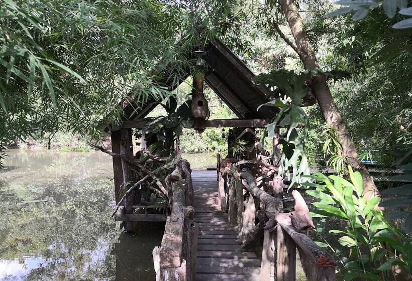 هتل Baan Ingsuan
