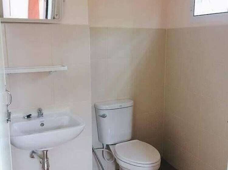فندق Wattanakham Serviced Apartment