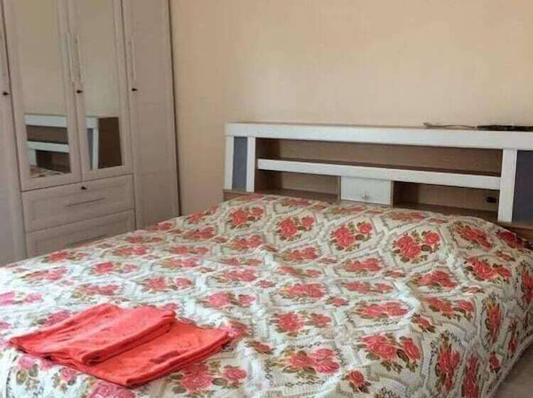 فندق Wattanakham Serviced Apartment