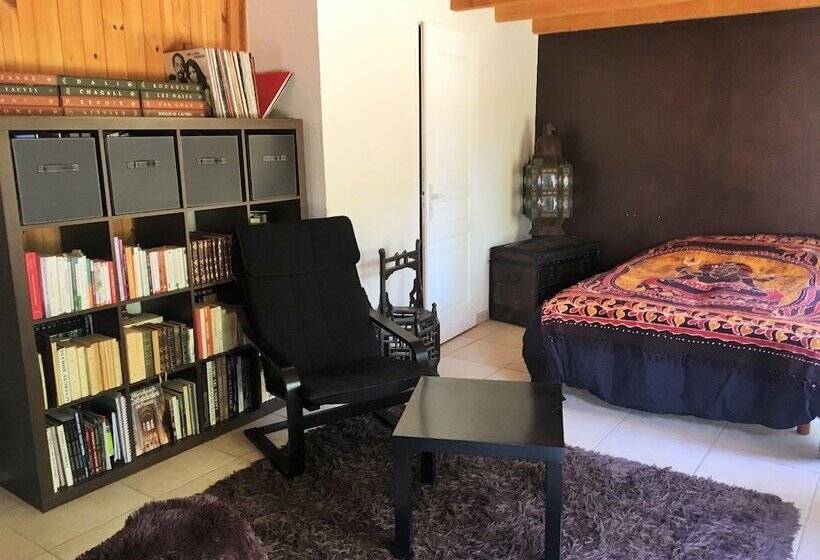ベッドアンドブレックファースト Chambres D Hôtes La Boissière