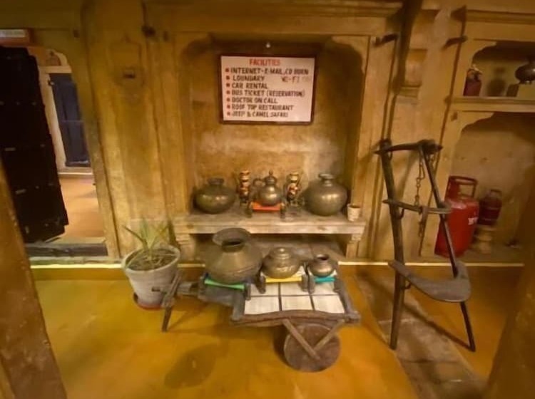 Bed and Breakfast Desert Haveli Guest House