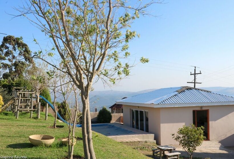 Bed and Breakfast Qabuleka Bnb