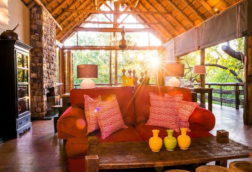 ホテル Aha Thakadu River Camp