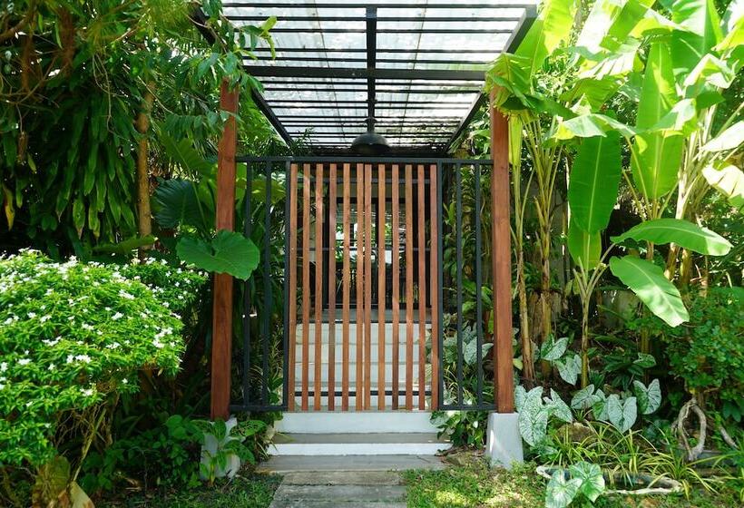 فندق Kachong Hills Tented Resort Trang