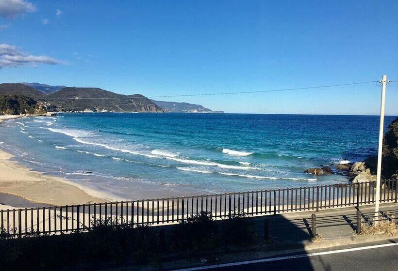 فندق Shirahama Mariner