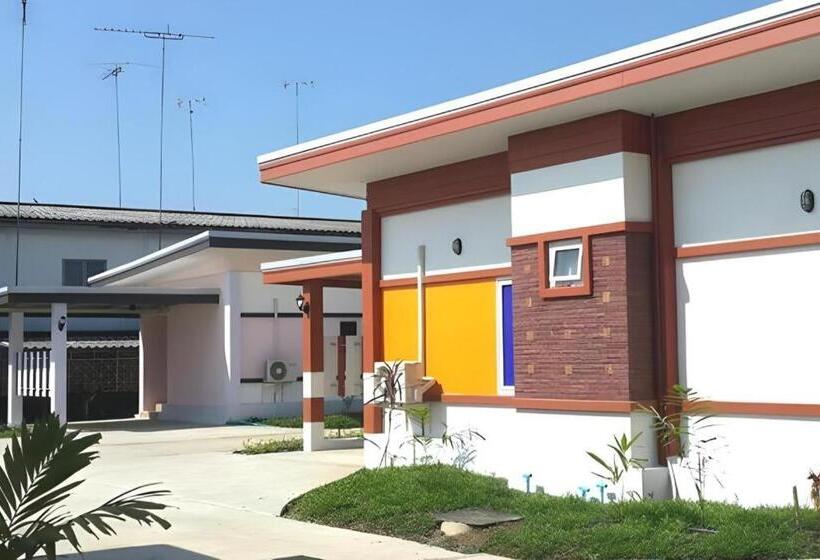 هتل Suanrak Resort