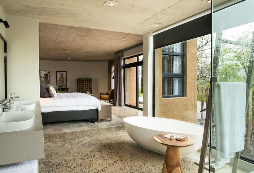 Отель Umfolozi Big Five Game Reserve By Mantis  All Inclusive