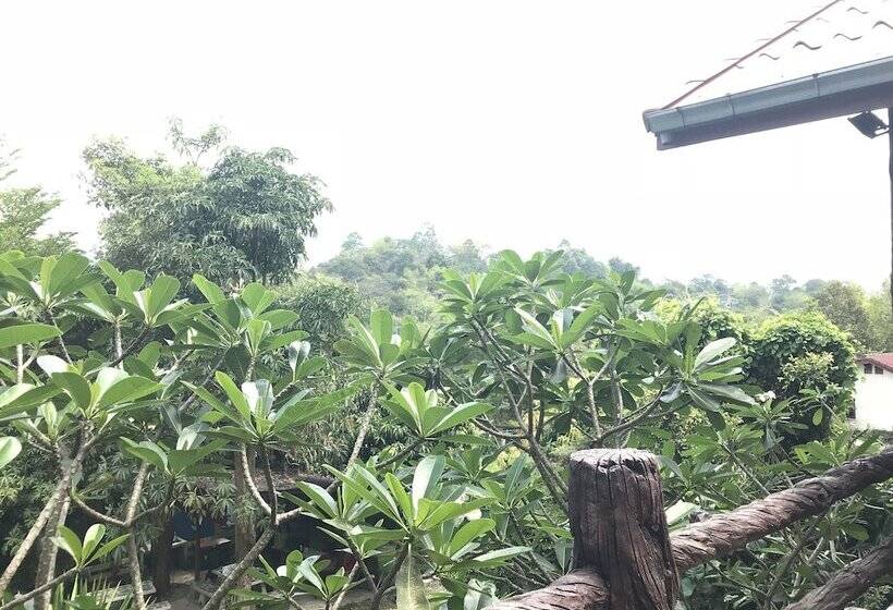 پانسیون Ban Hlung Khao Adventure