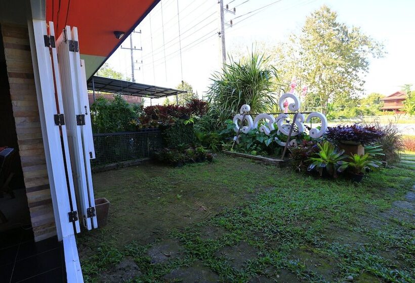 پانسیون Botanic Garden Nan Guest House