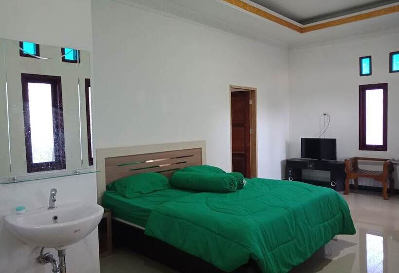 بنسيون Wakatobi Dive Inn