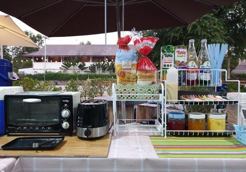 ホテル บ้านแก่งรีสอร์ท เชียงคาน