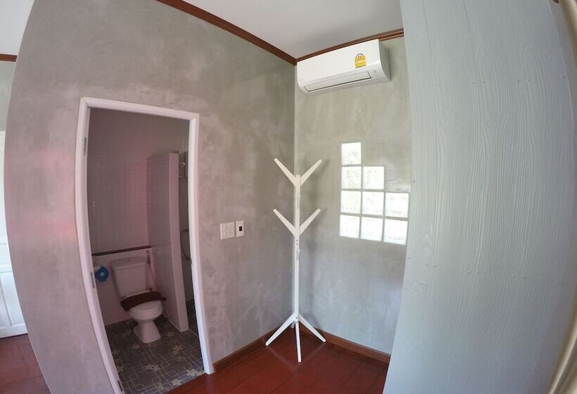 בית מלון כפרי Bua Villa