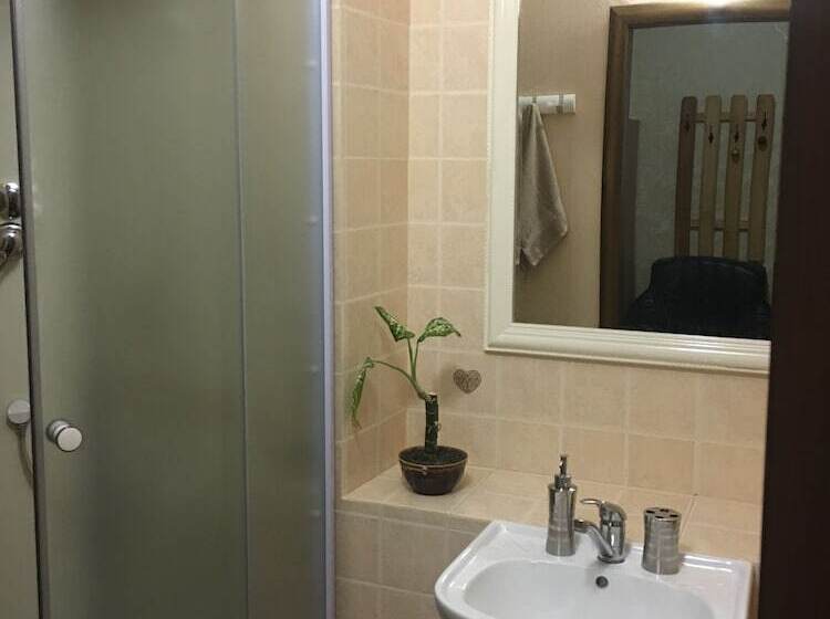 בית מלון כפרי Kardinal