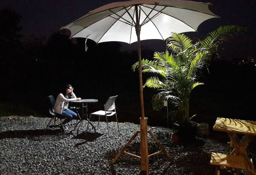 فندق P Loft Hostel