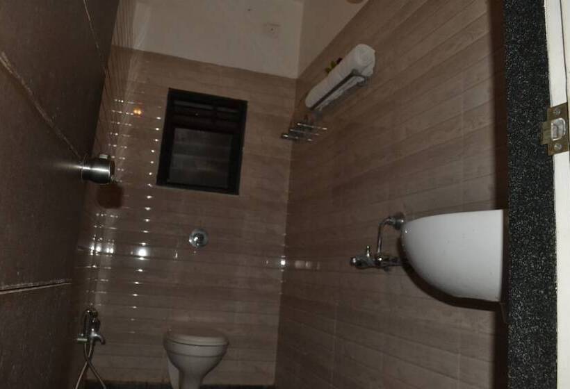בית מלון כפרי Safari Lodge