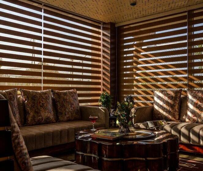 فندق Salcete Beach Resort