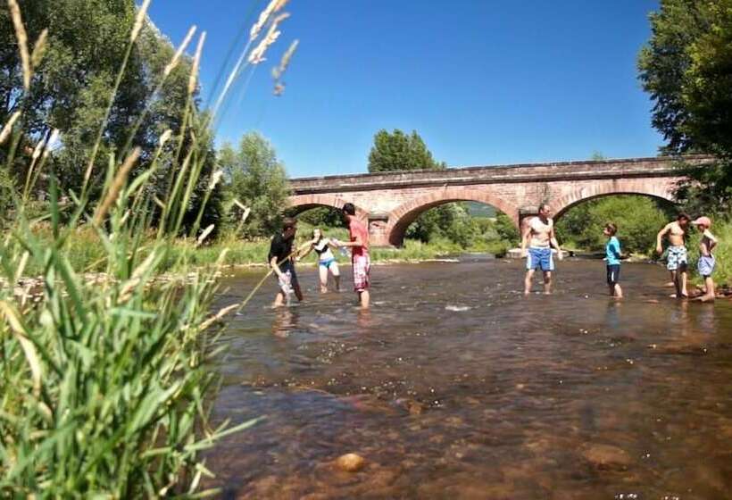 渡假胜地  Le Hameau Des Genets