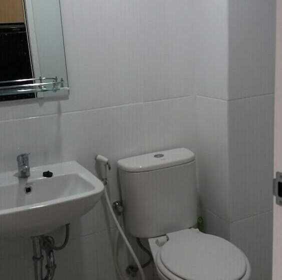 پانسیون Tamansari Mahogany Apartment