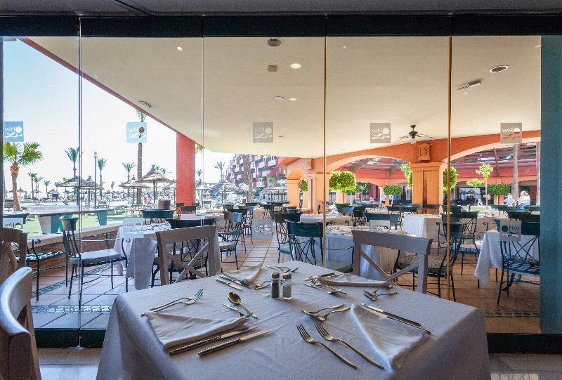 هتل Holiday Premium Resort