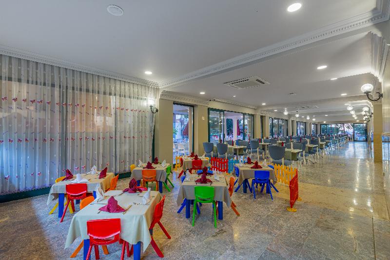 ホテル Justiniano Club Alanya