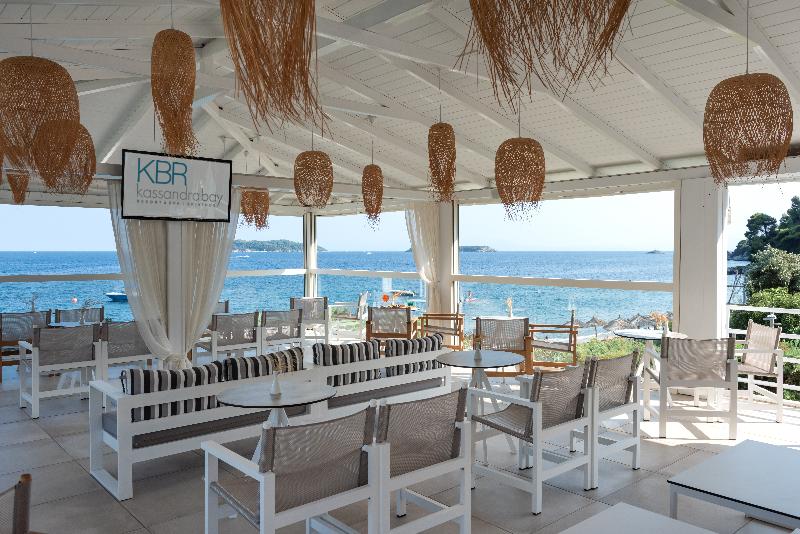 هتل Kassandra Bay Resort, Suites & Spa