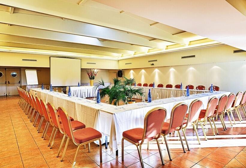 ホテル Negroponte Resort Eretria