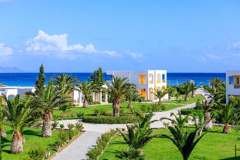 فندق Sovereign Beach