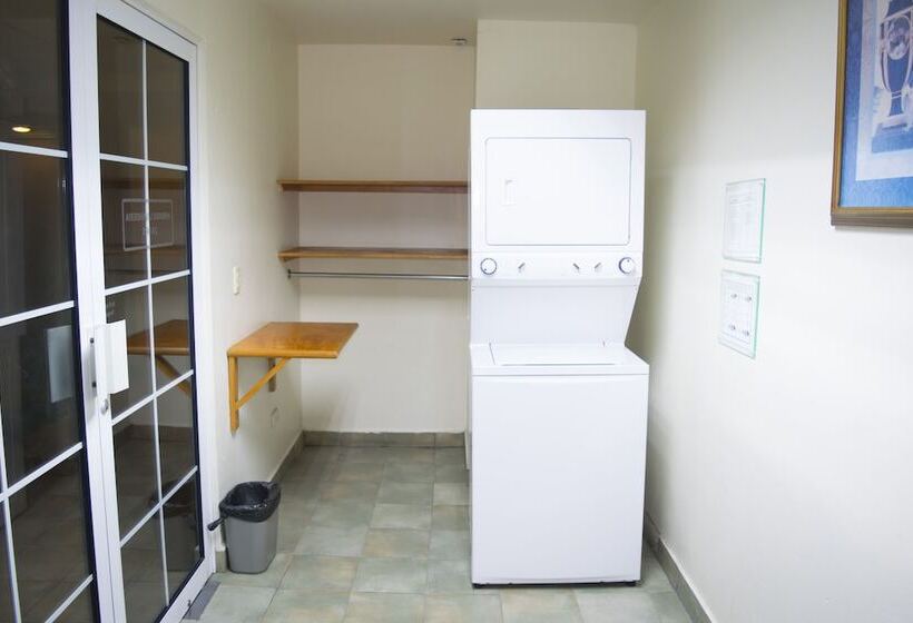 Istay Hotel Ciudad Victoria