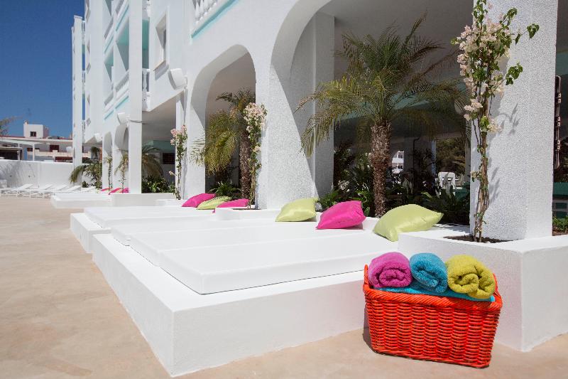 Beach Star Ibiza - Adults Only