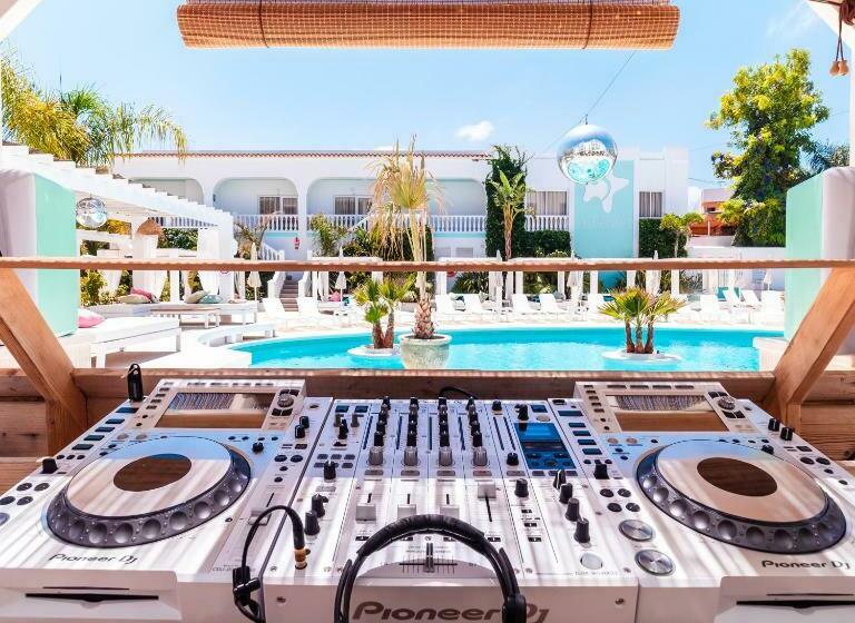Beach Star Ibiza - Adults Only