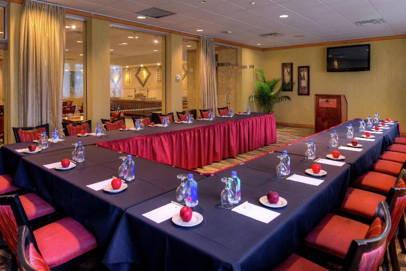 Doubletree By Hilton Hotel Tampa Airport  Westshore