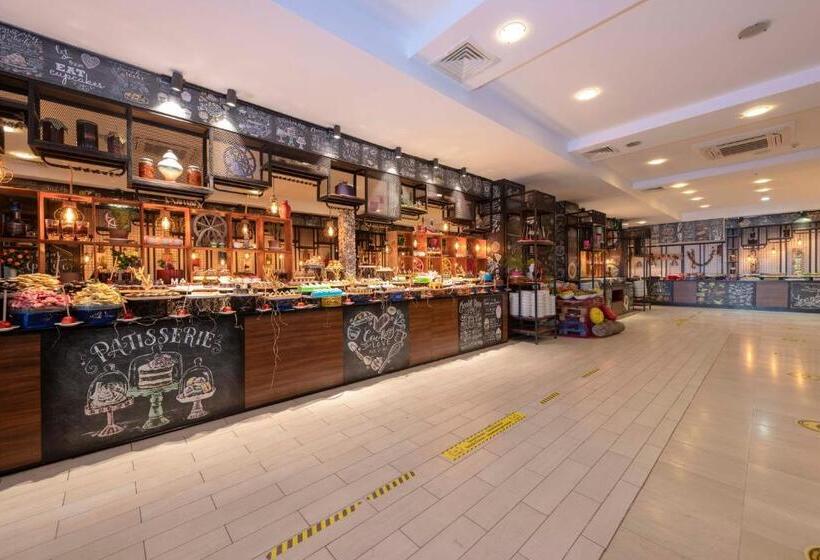 هتل Armas Gul Beach