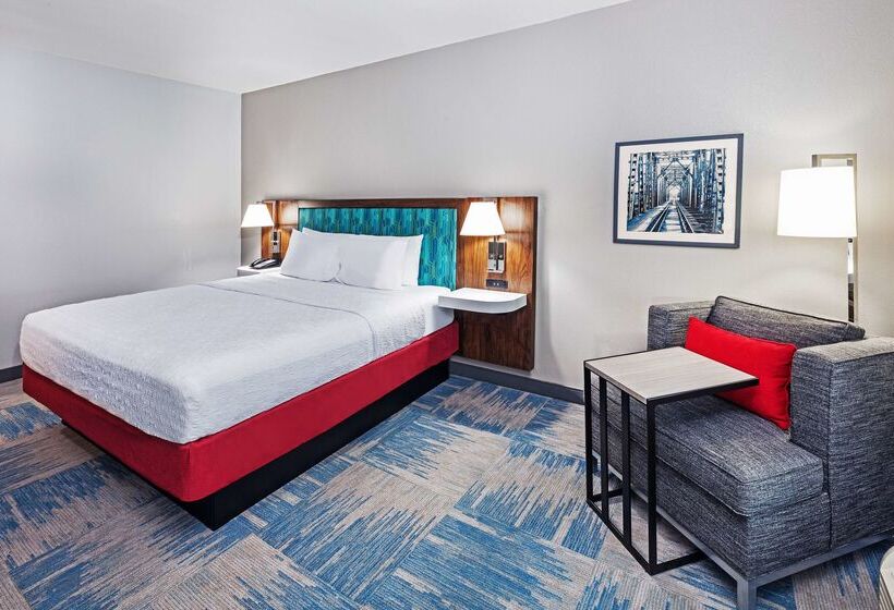هتل Hampton Inn & Suites Houston Heights I 10