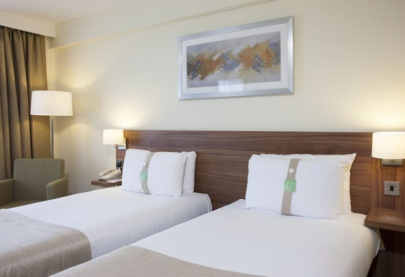 هتل Holiday Inn Colchester, An Ihg