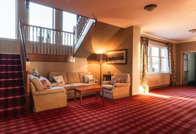 בית מלון כפרי Inver Lodge