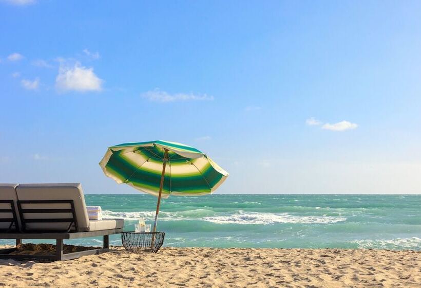 Kimpton Surfcomber Hotel, An Ihg