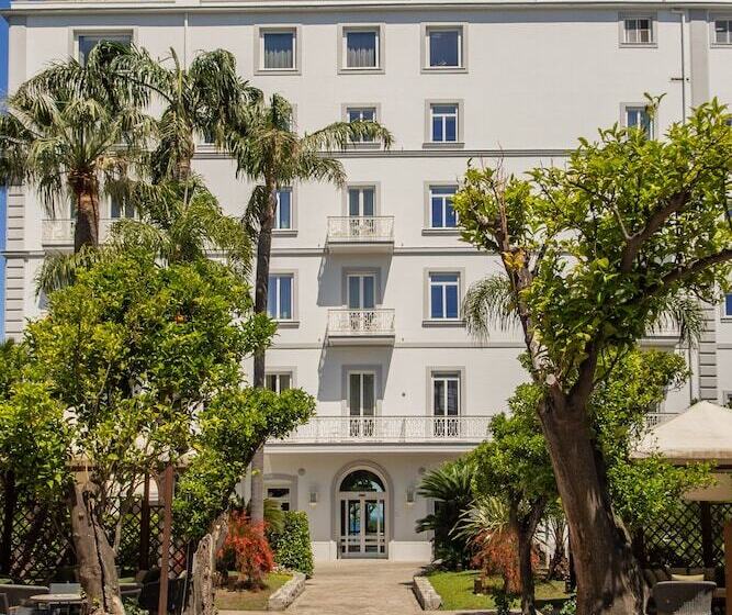 فندق Mediterraneo