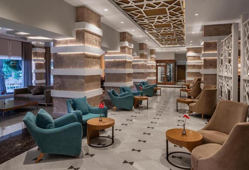 فندق Papillon Ayscha Resort & Spa