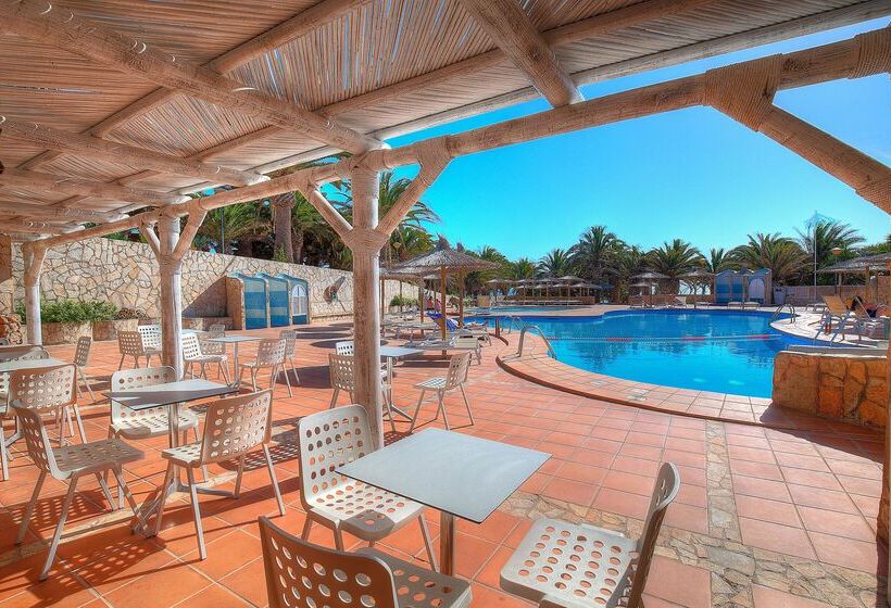 Отель Sbh Monica Beach Resort