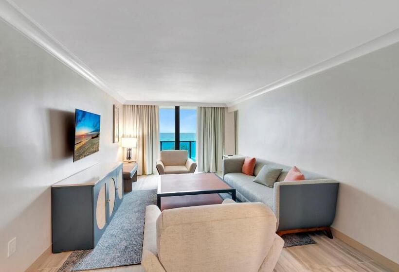 فندق Tideline Palm Beach Ocean Resort And Spa