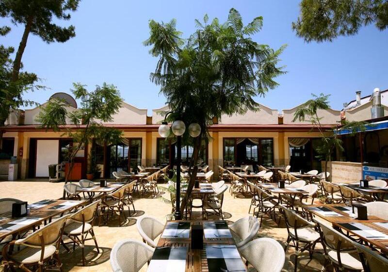 هتل Yel Holiday Resort   All Inclusive
