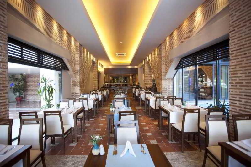 Limak Limra Hotel & Resort Kemer   Kids Concept