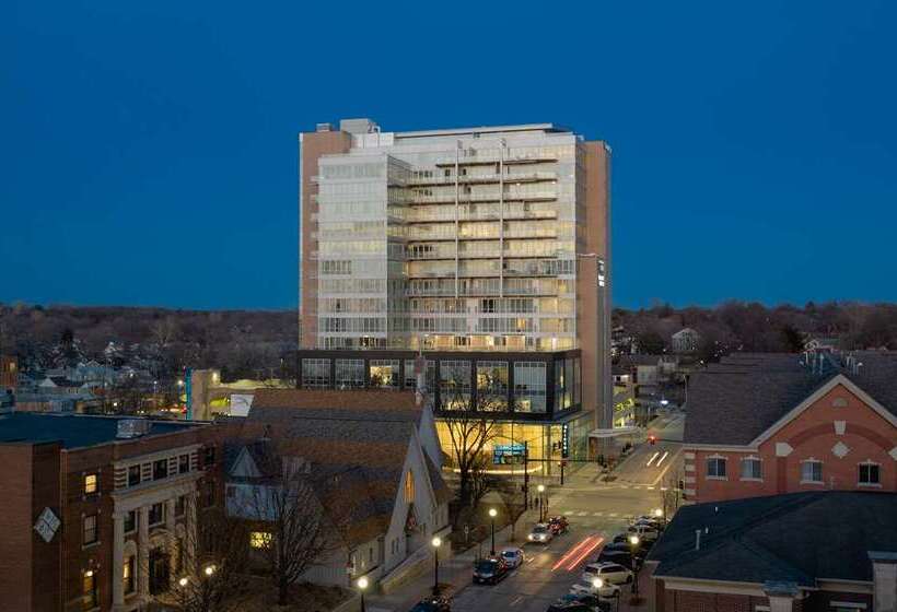 בית מלון כפרי Chauncey Iowa City, Tapestry Collection By Hilton