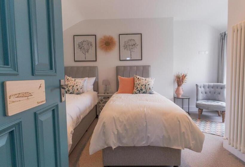 مبيت وإفطار Carrick Rooms