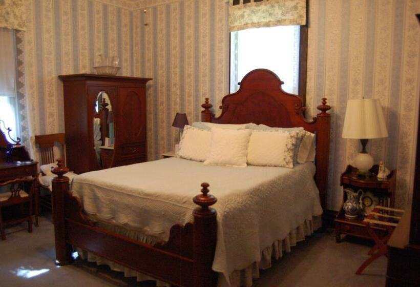 Bed and Breakfast Mountain Laurel Inn